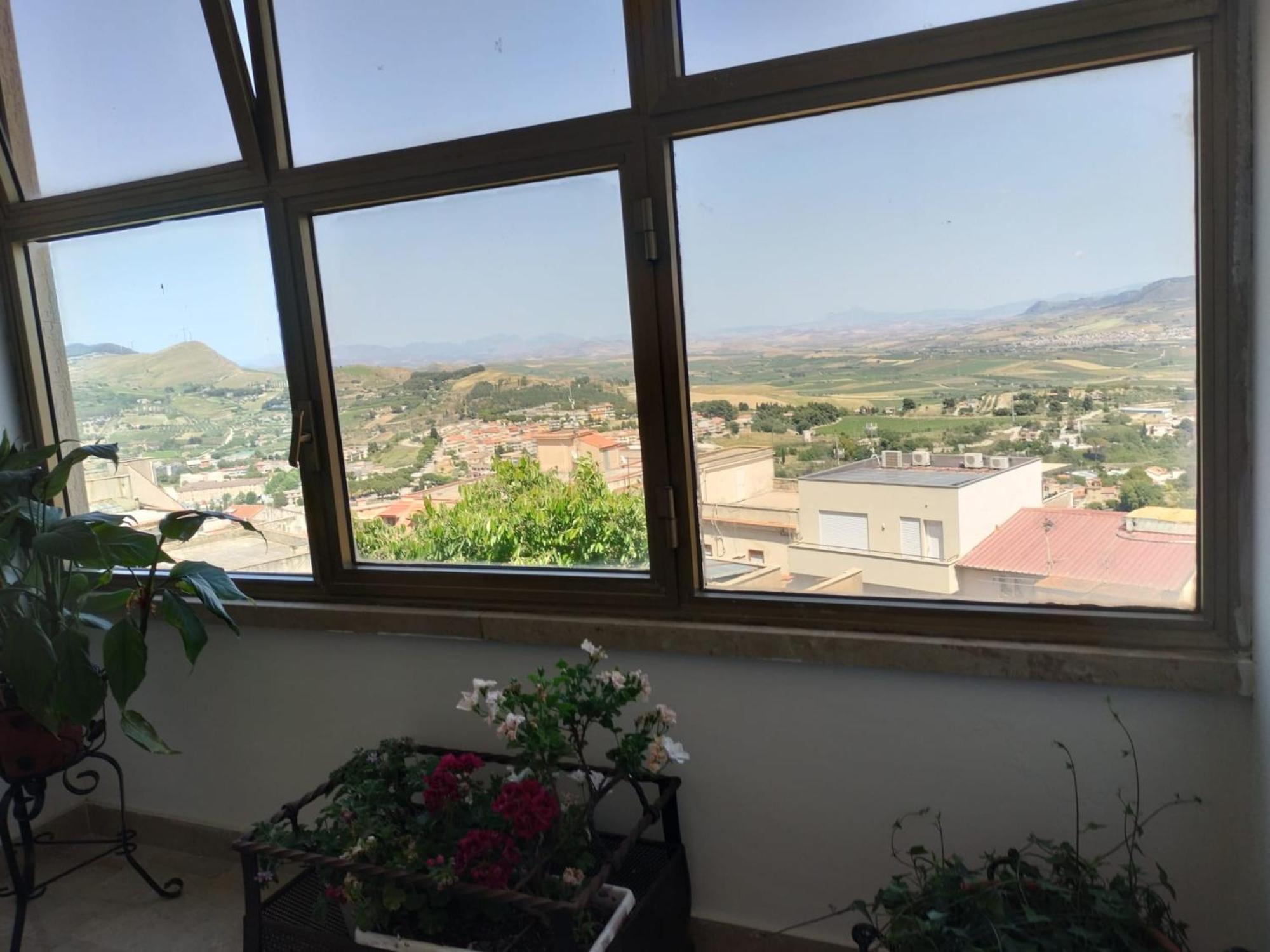 D&P Suites 1 Salemi ภายนอก รูปภาพ