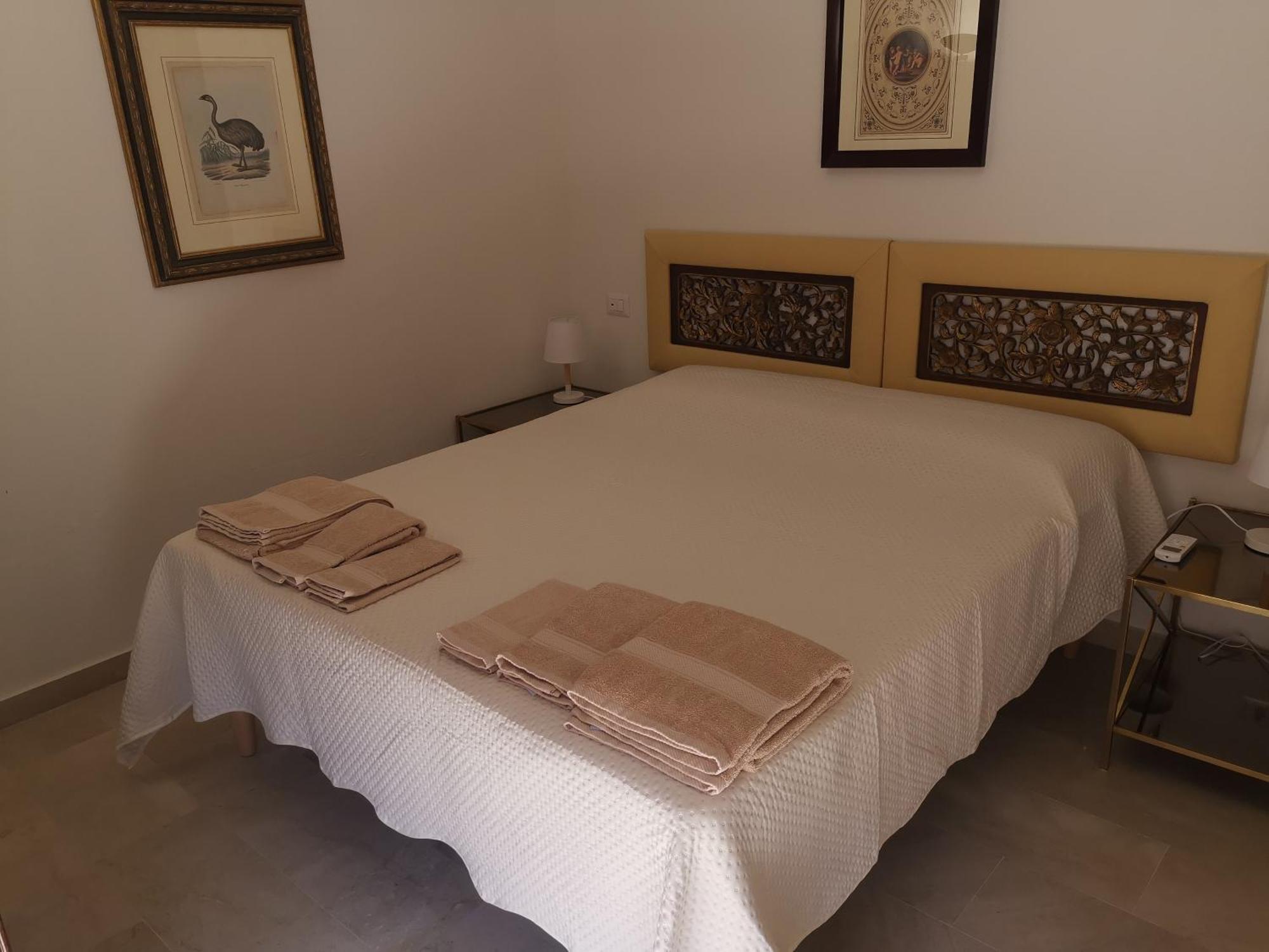 D&P Suites 1 Salemi ภายนอก รูปภาพ